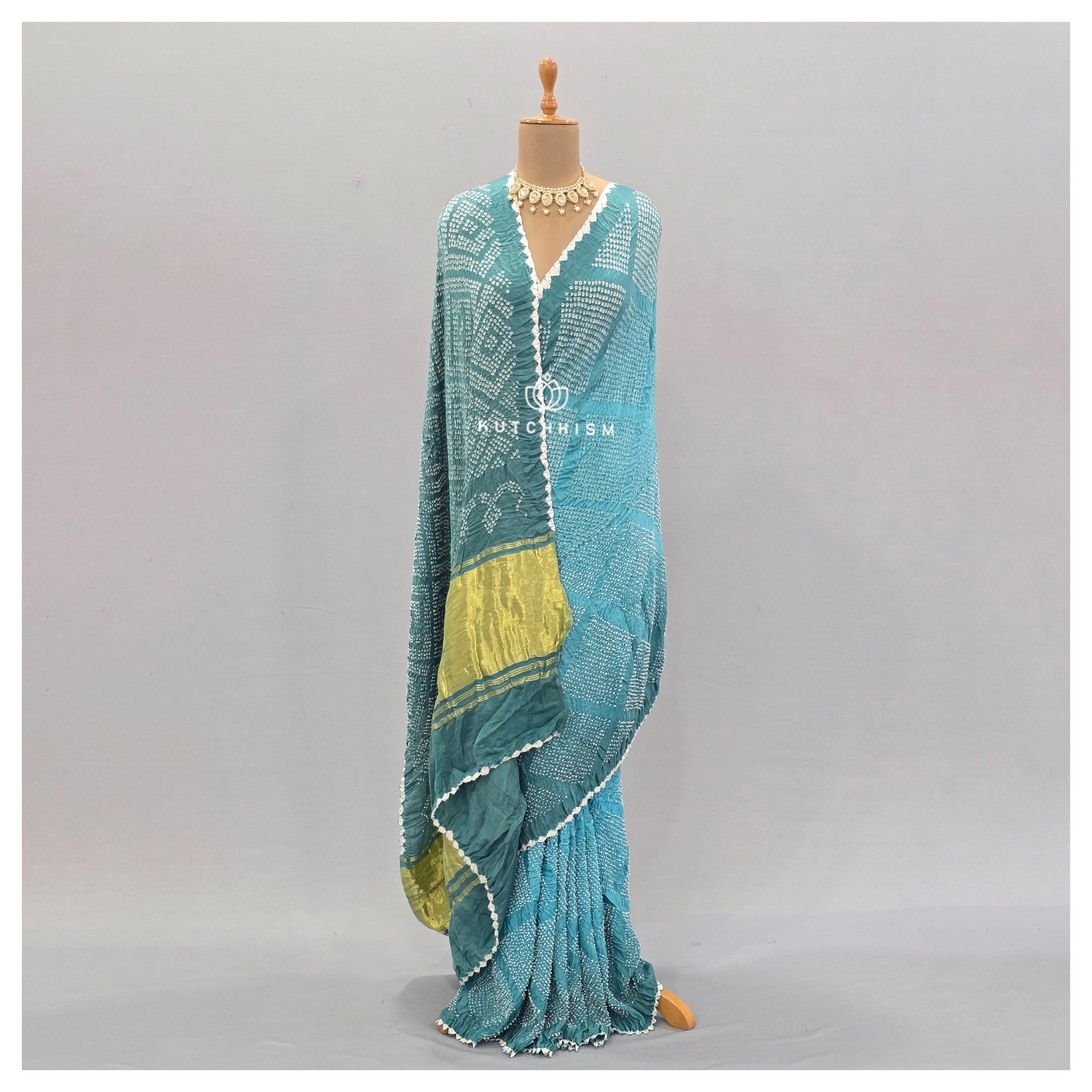 Blue shaded bandhani saree