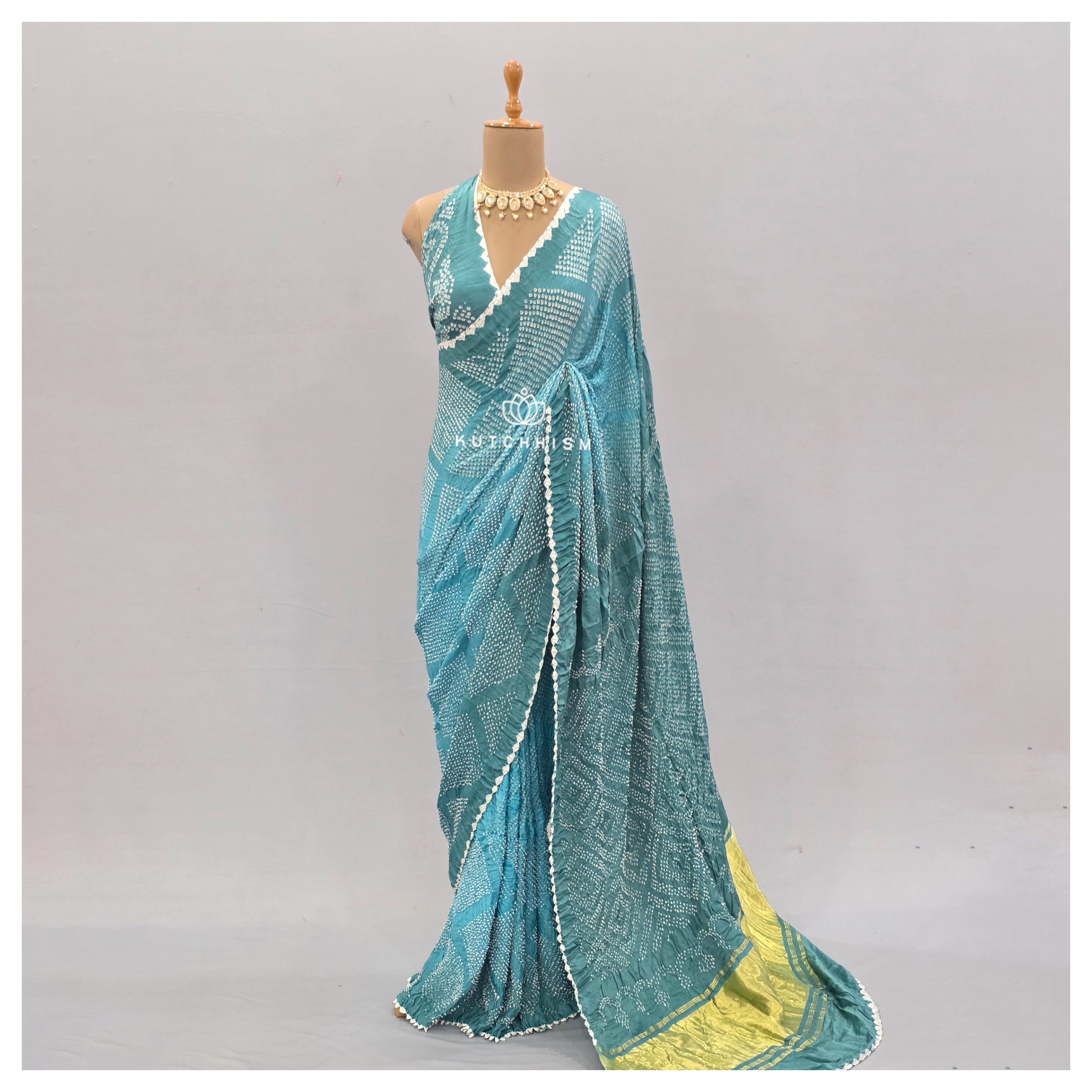 Blue shaded bandhani saree