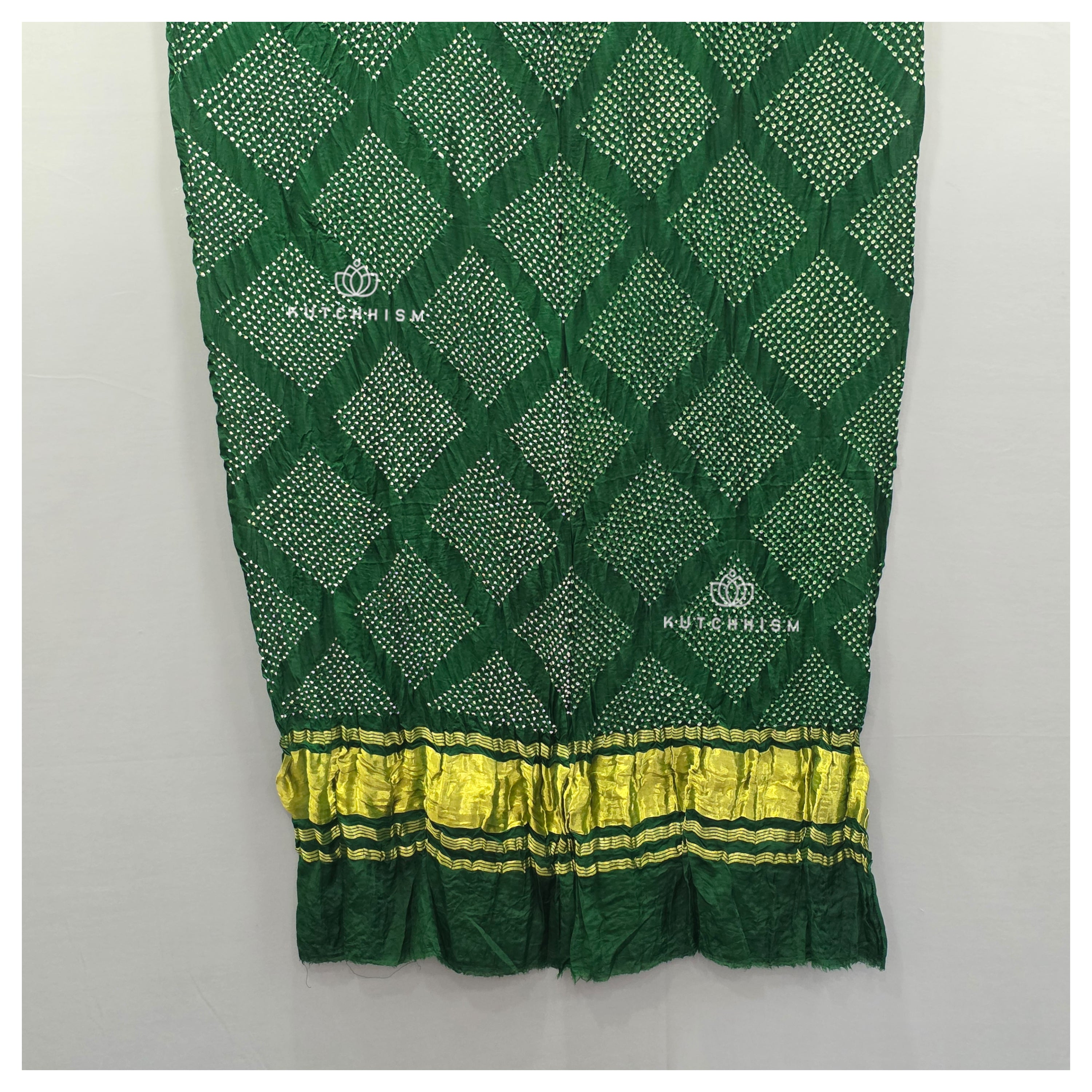 Green dupatta