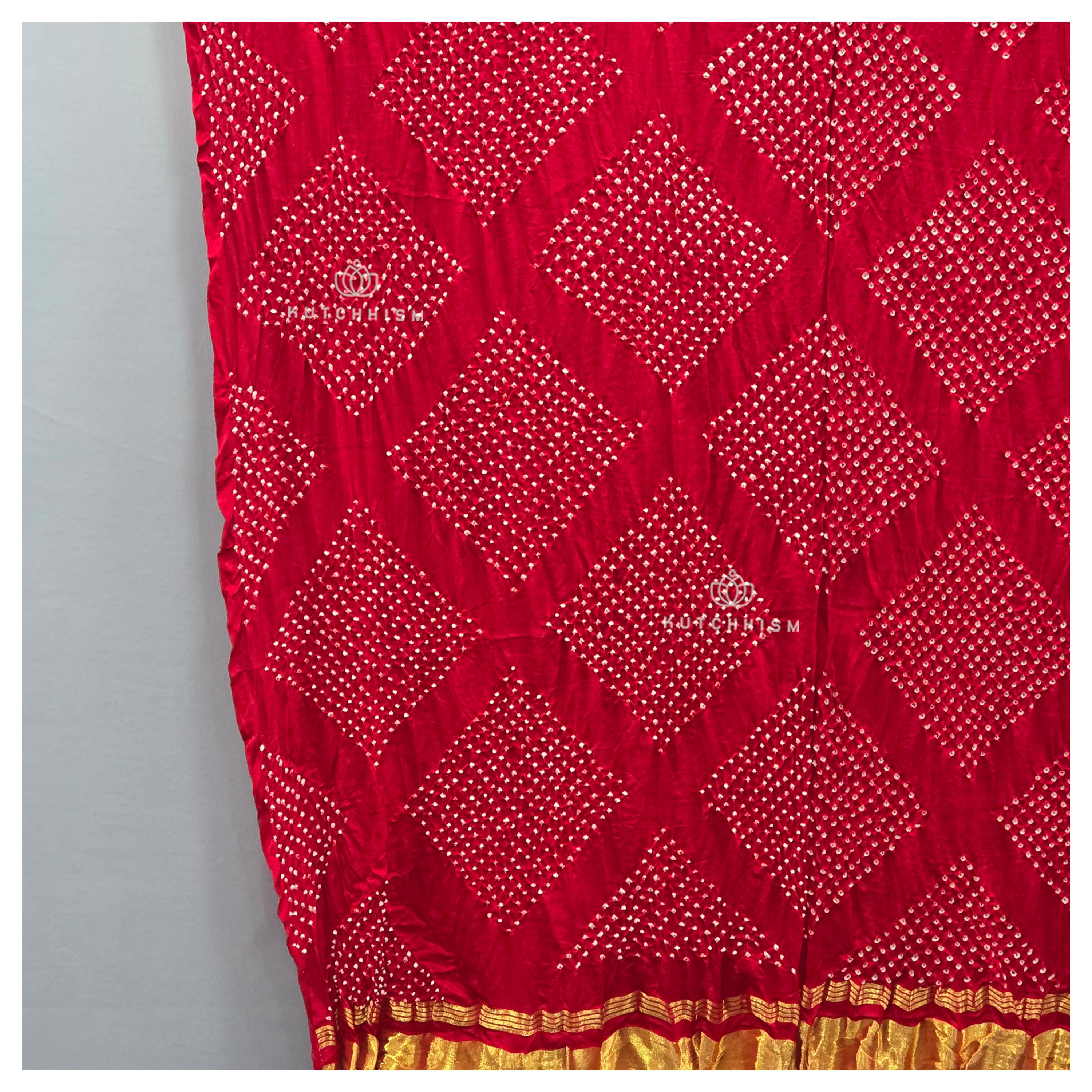 Red Bandhani dupatta