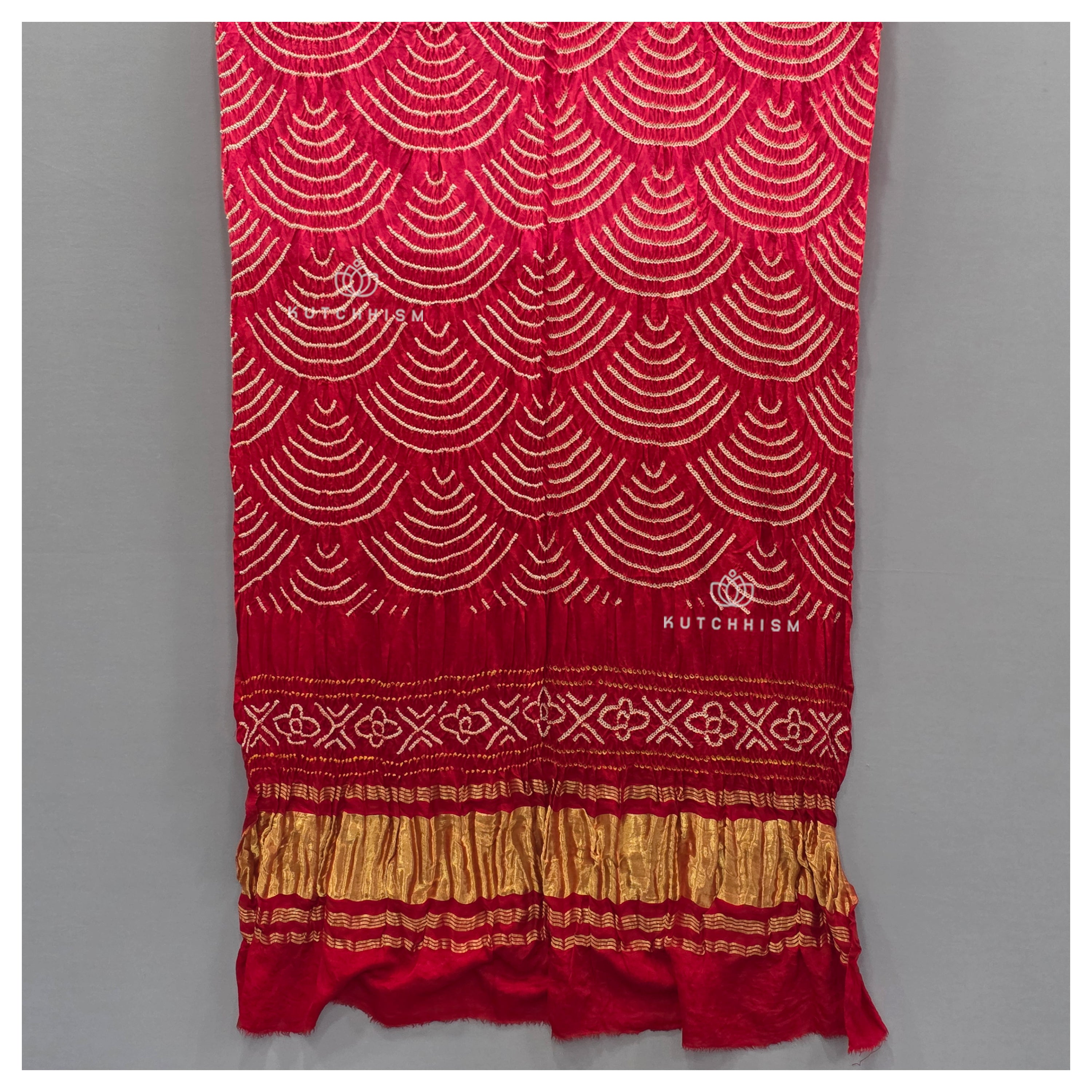 Red Shaded Bandhani dupatta