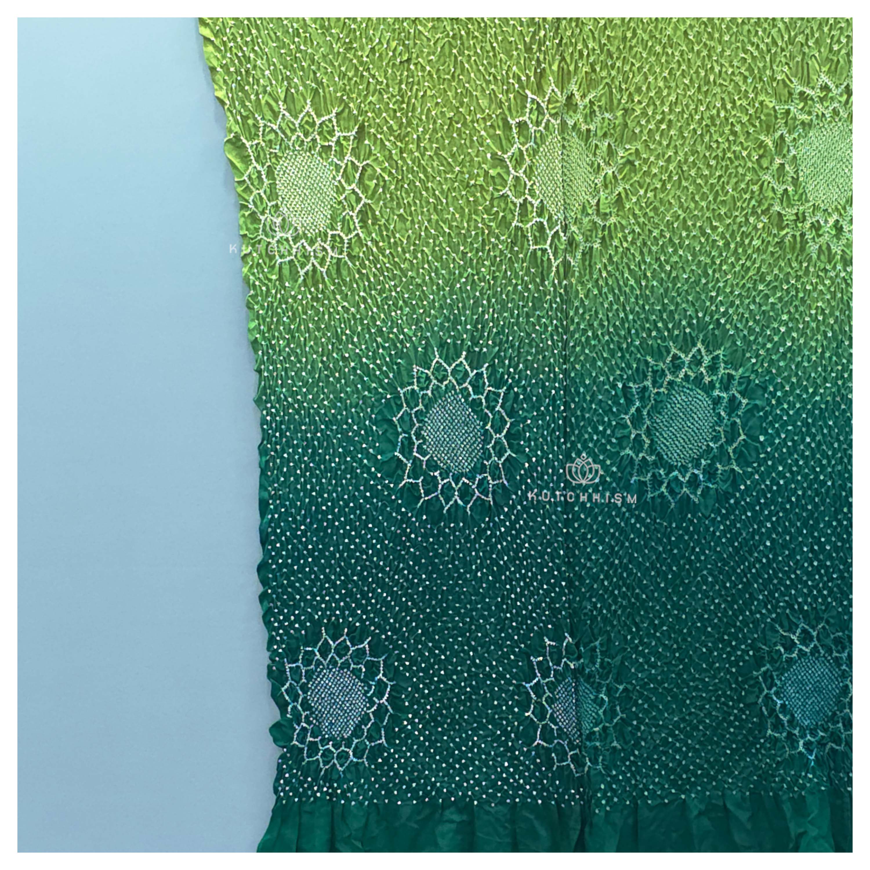 Green Shaded Bandhani dupatta