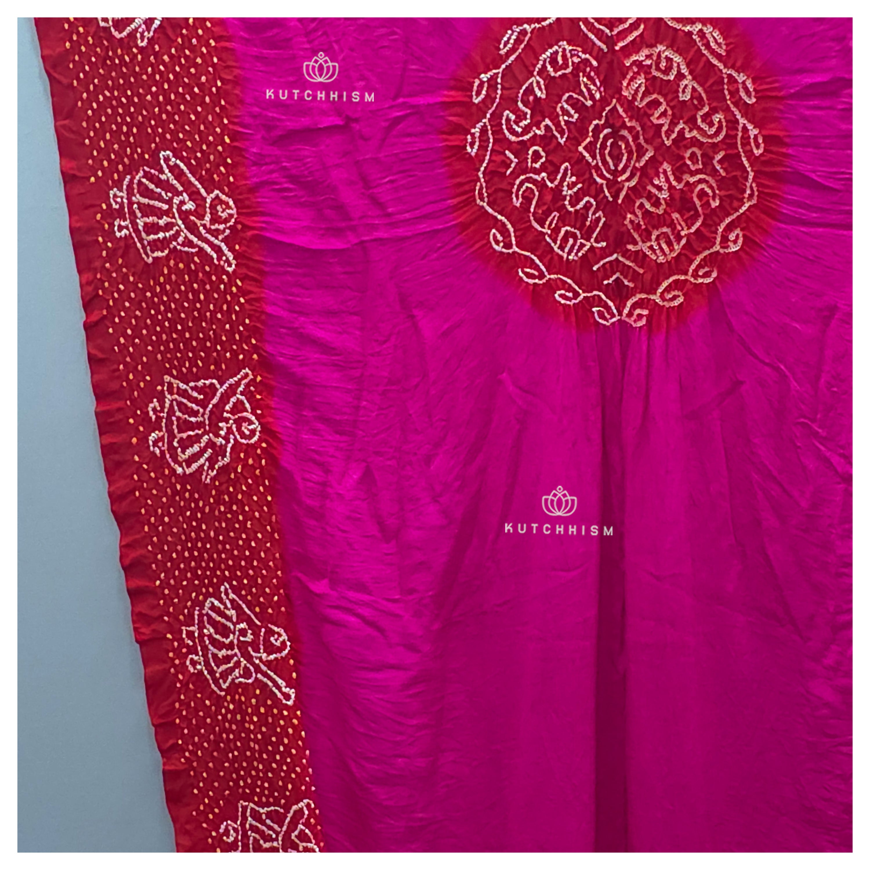 Red Pink Bandhani dupatta