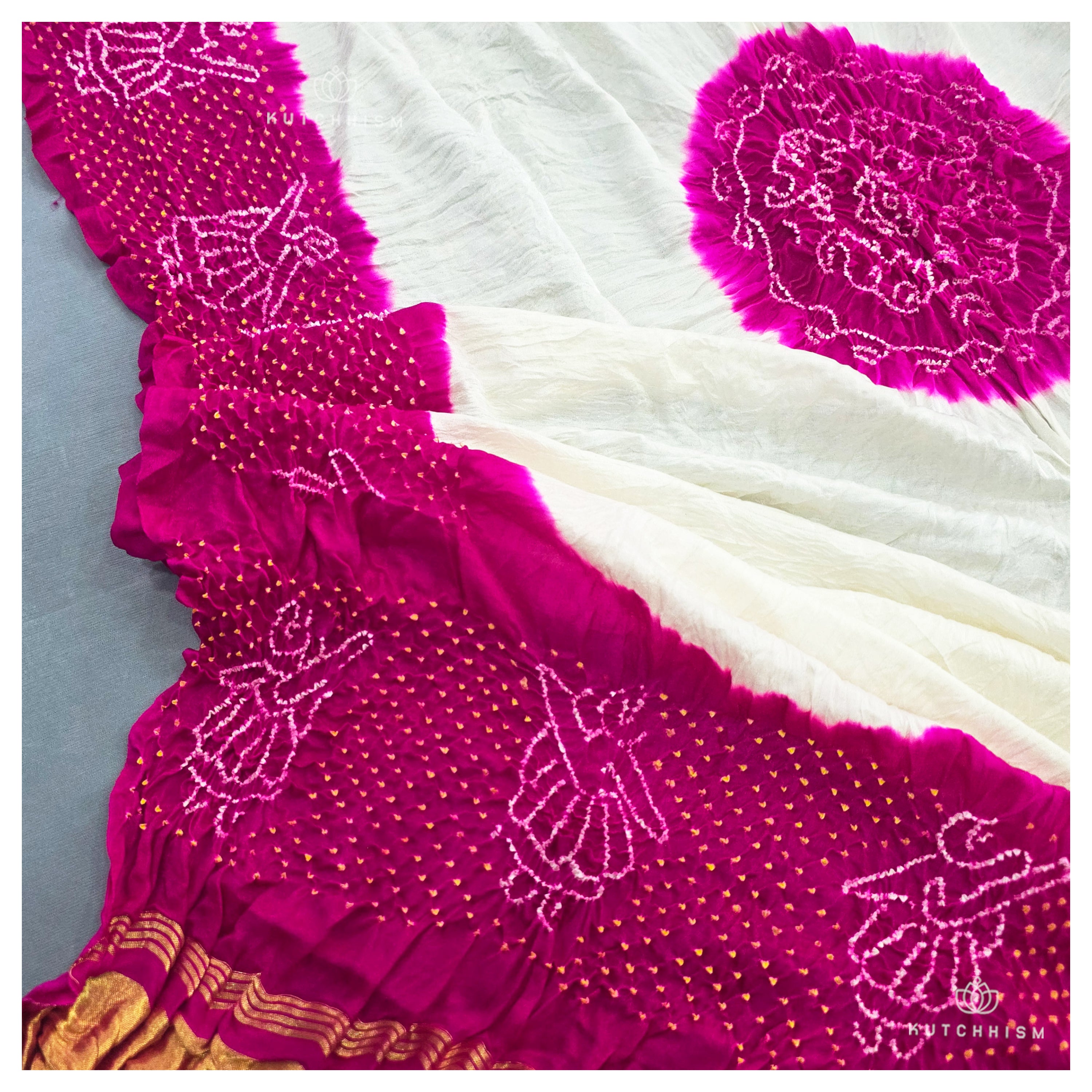 Pink White Shaded Bandhani dupatta