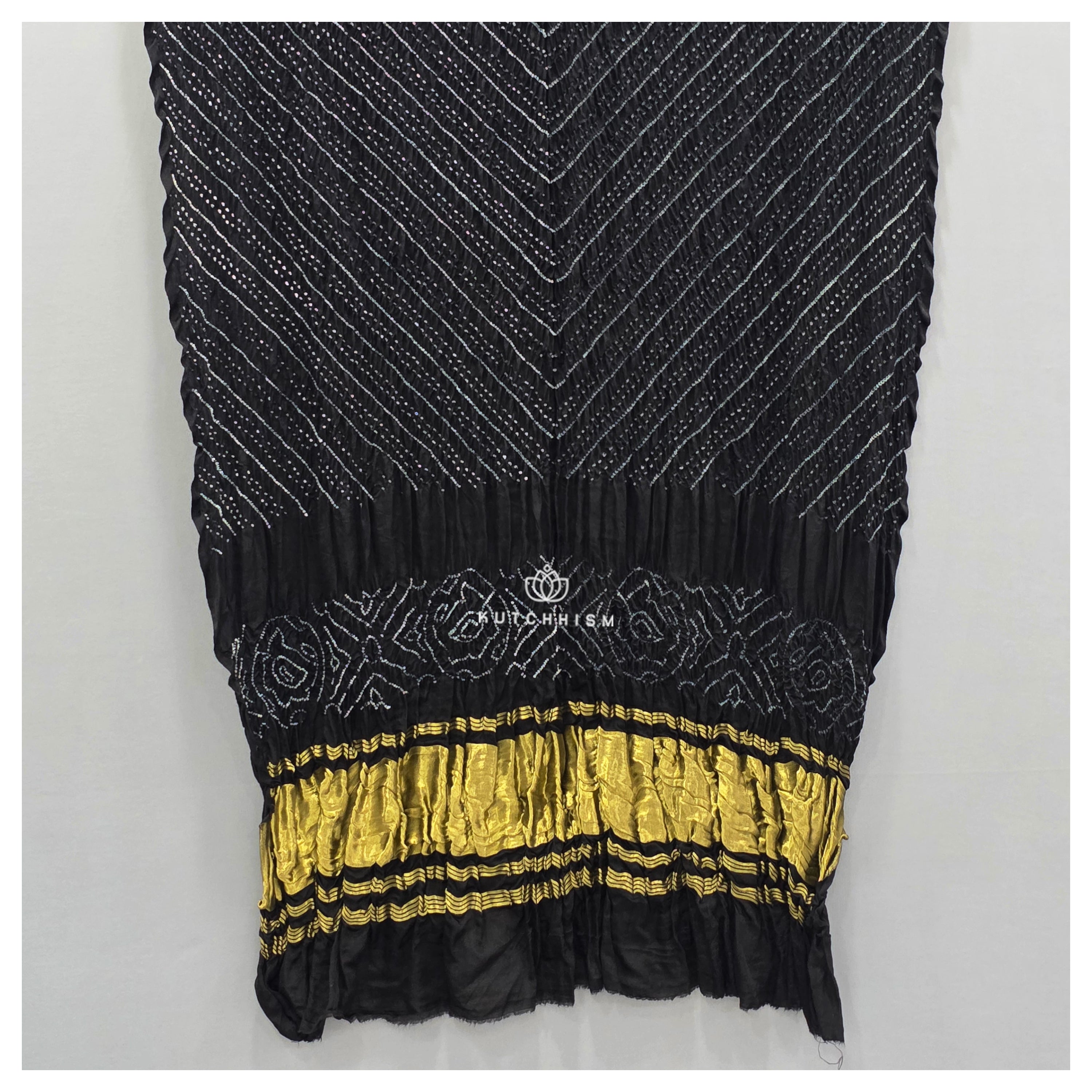 Black dupatta