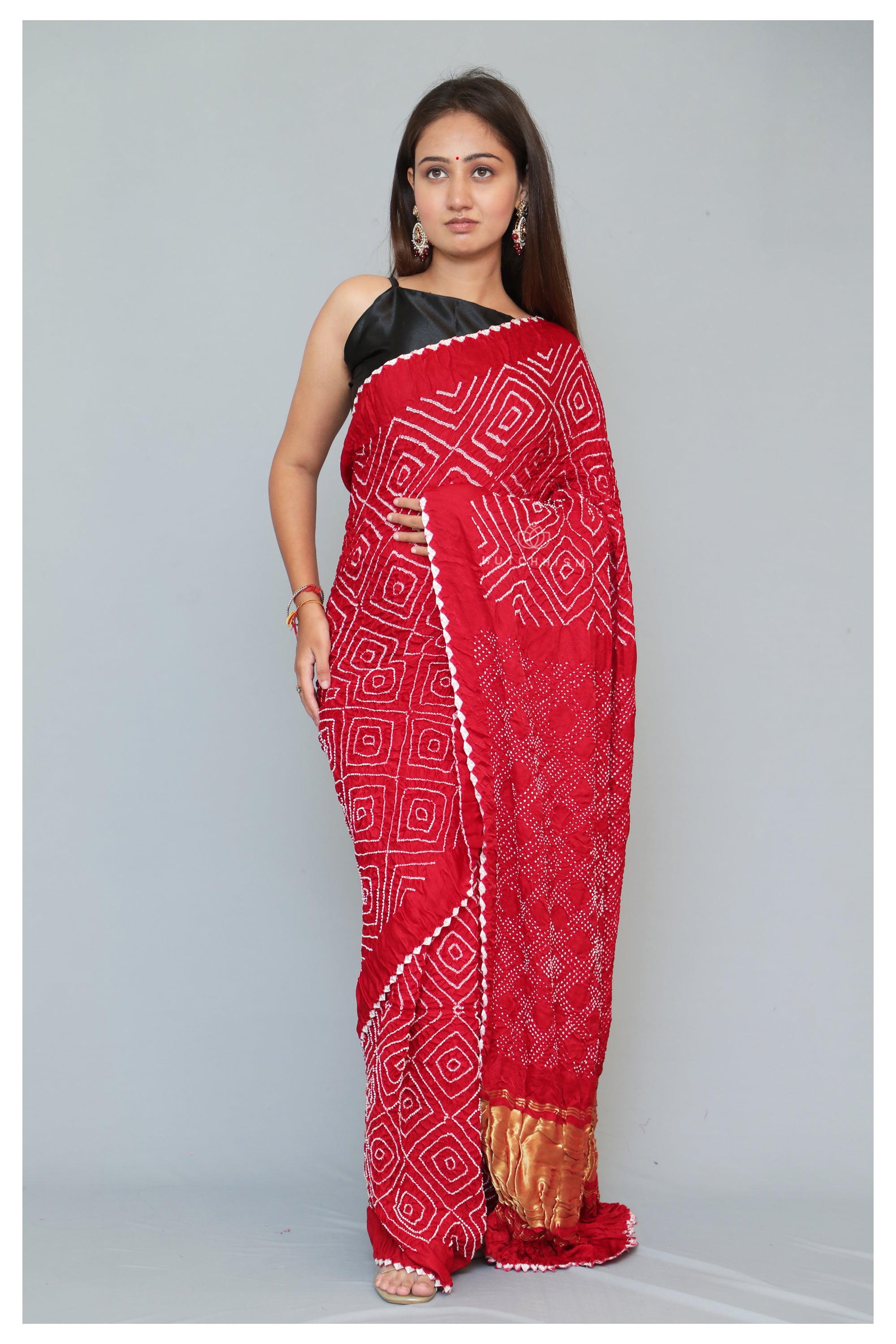 Red Bandhani saree