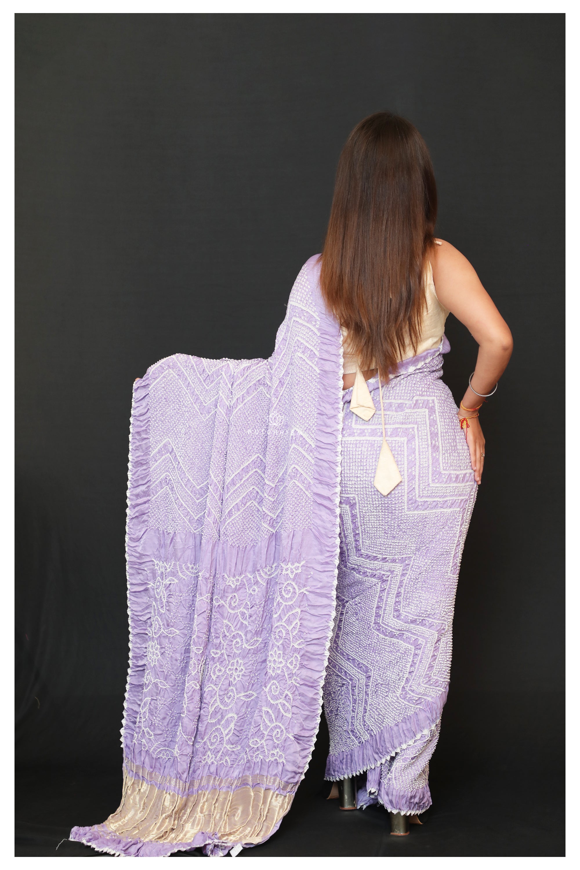 Lilac Bandhani saree