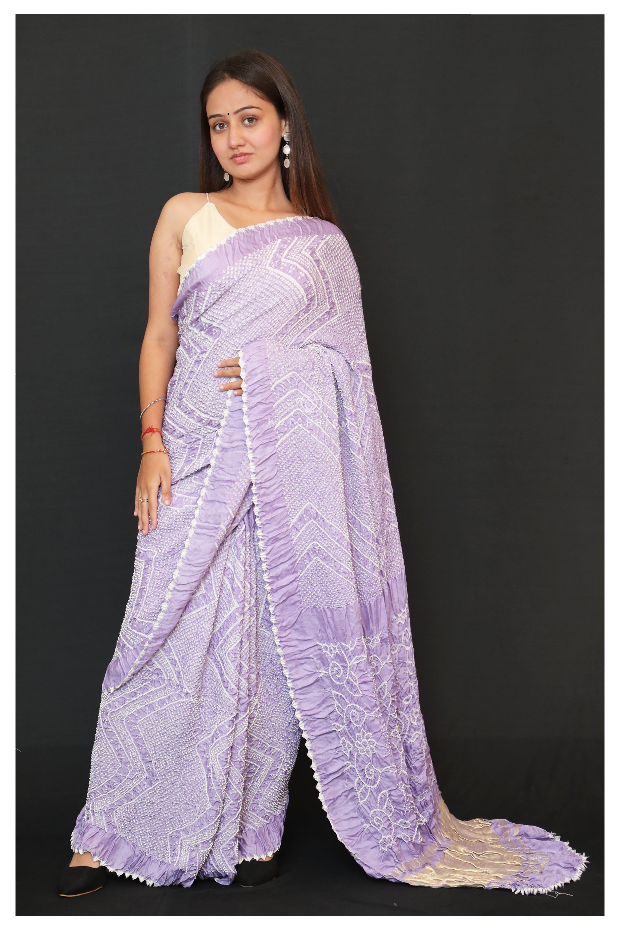 Lilac Bandhani saree