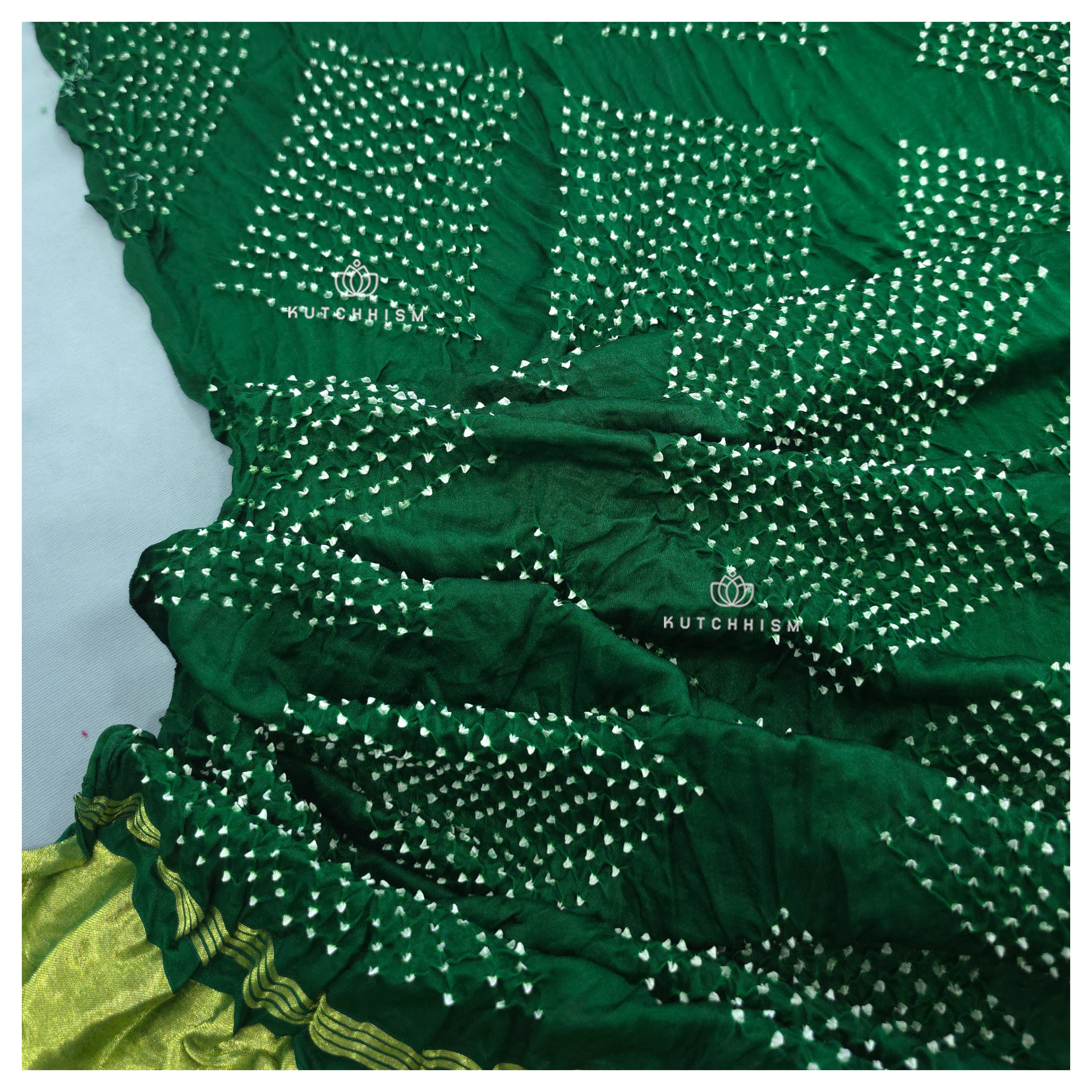 Green dupatta