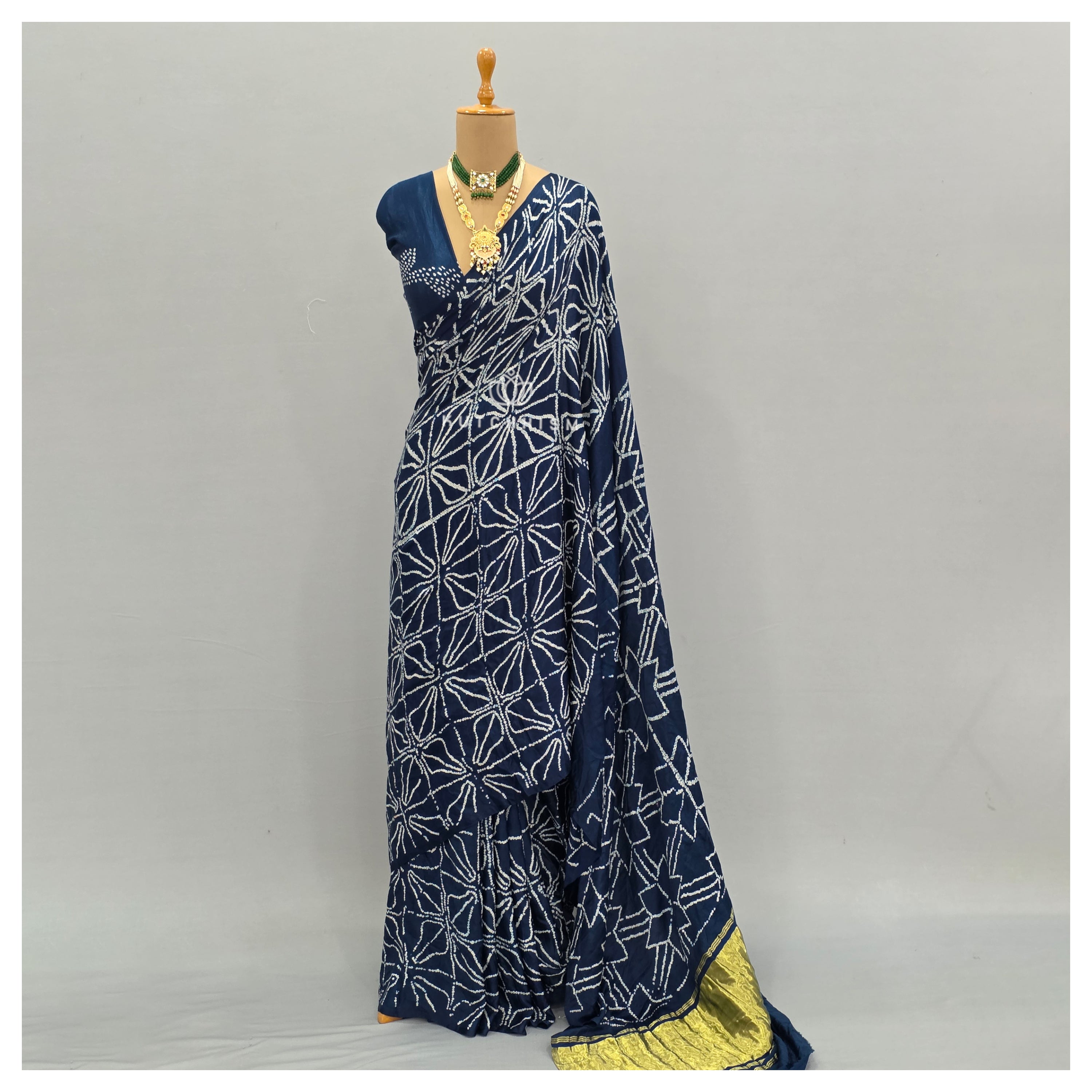 Blue bandhani saree