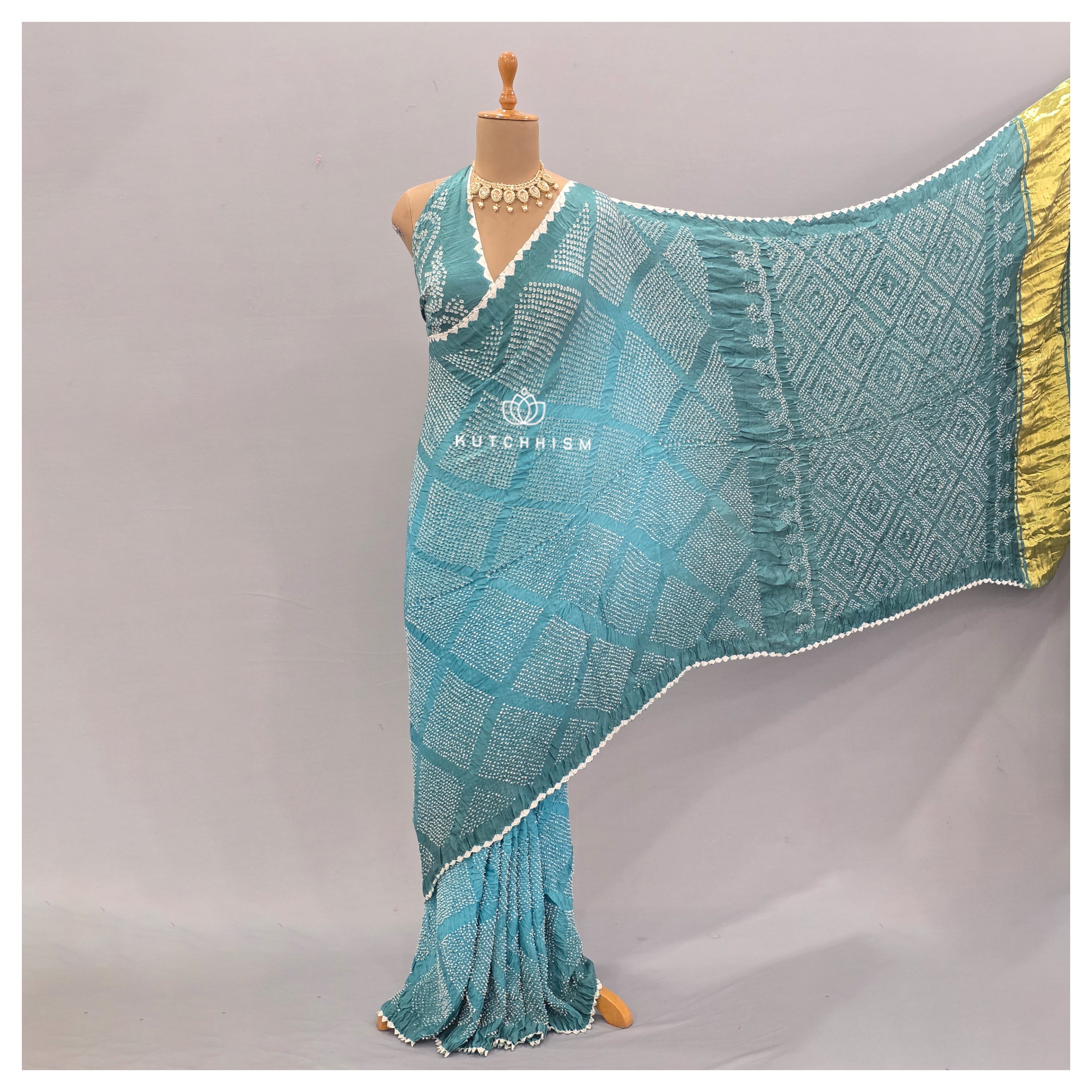 Blue shaded bandhani saree