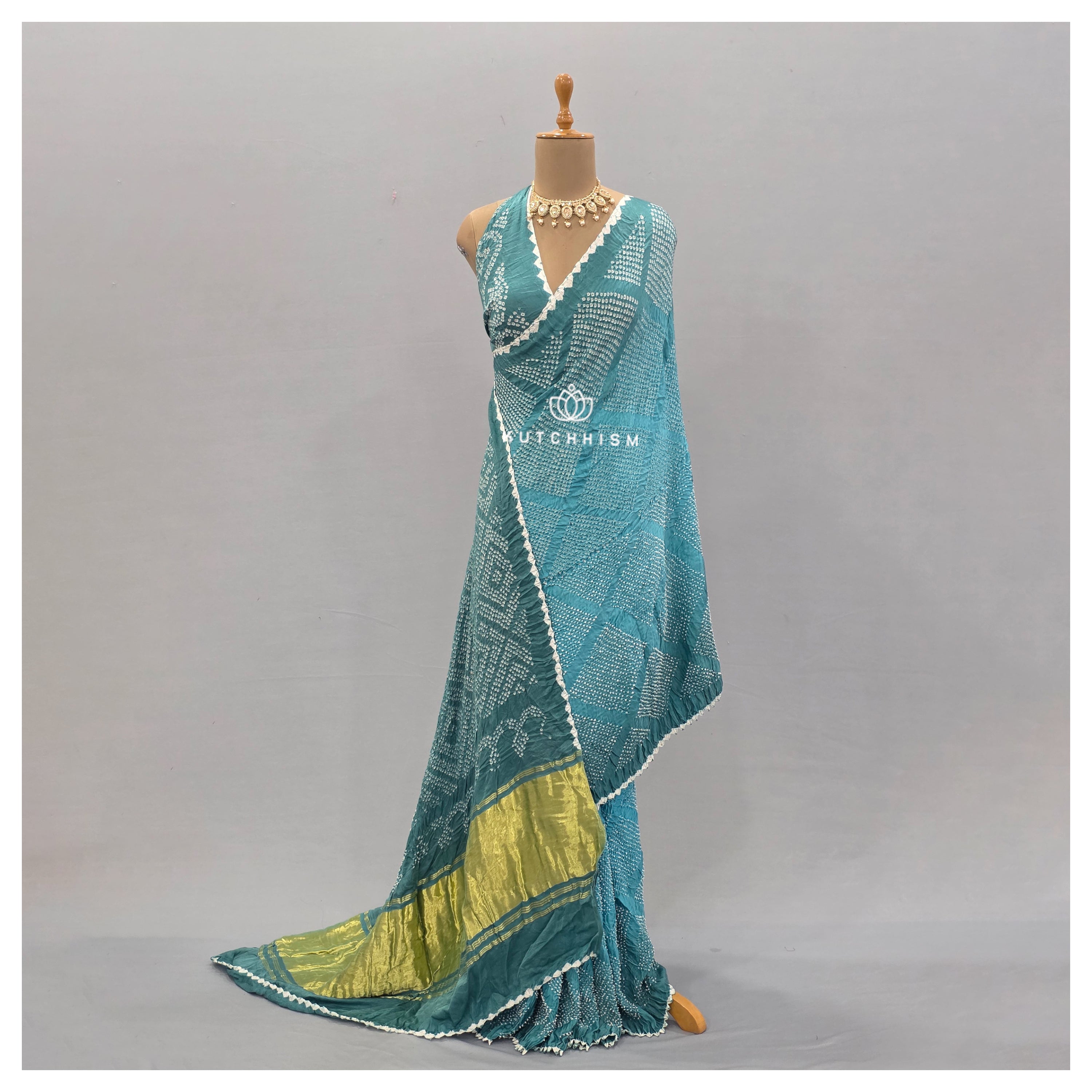 Blue shaded bandhani saree
