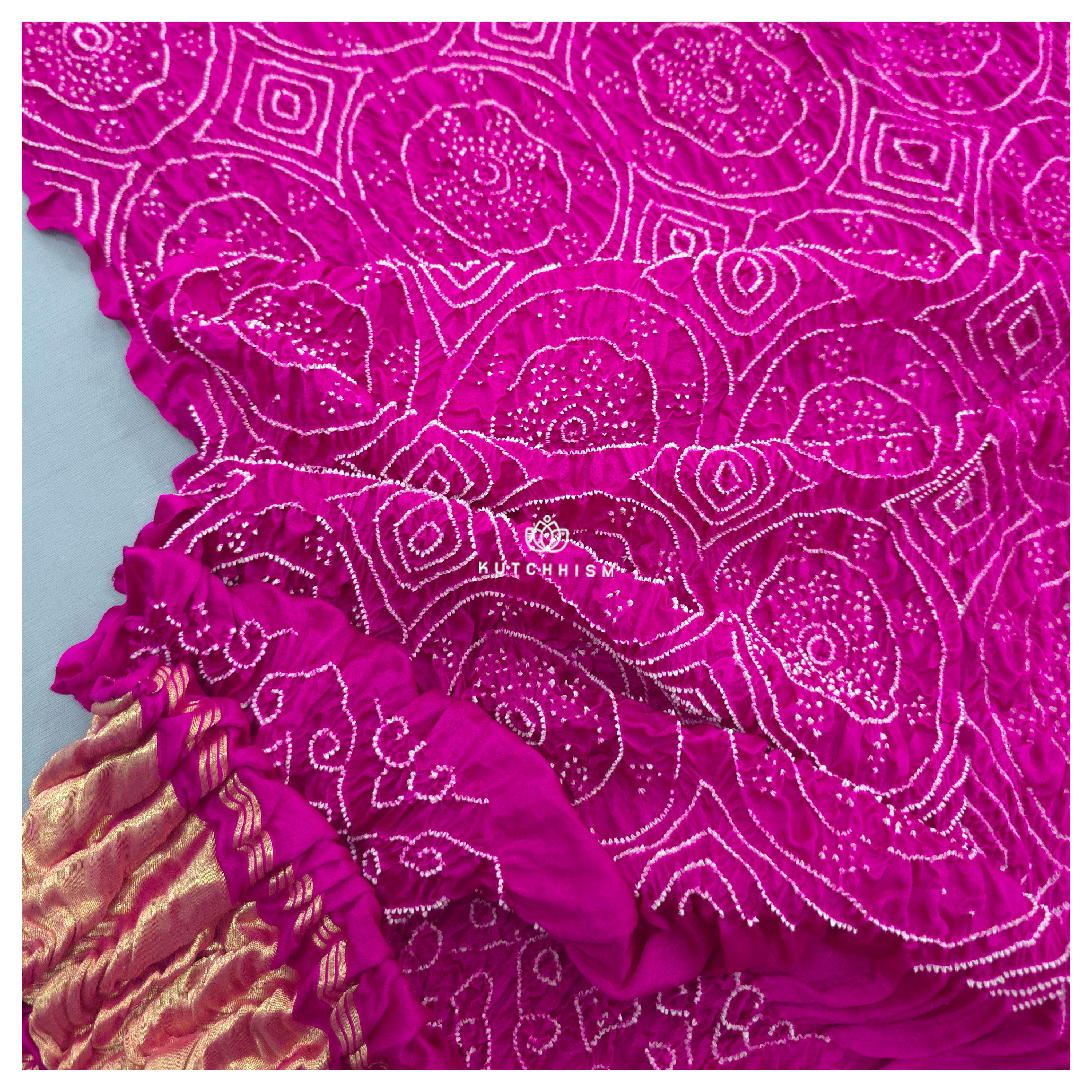 Pink Bandhani dupatta