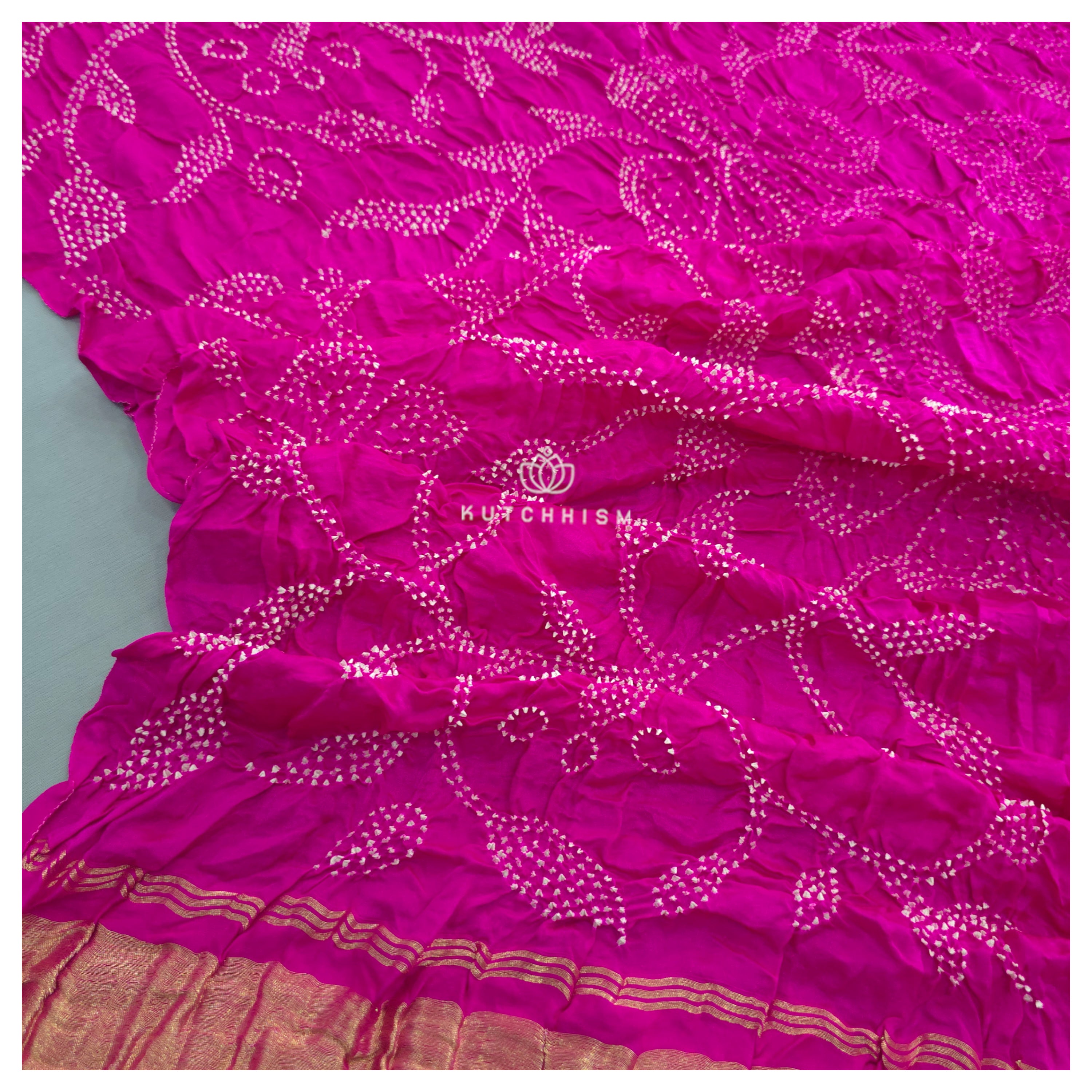 Pink dupatta